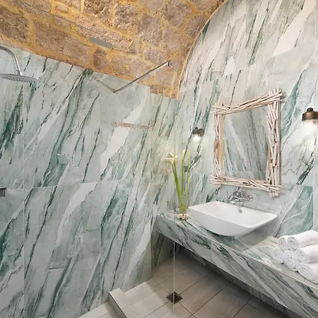 Astero * Rhodes City