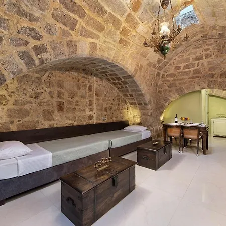 Astero עיר רודוס